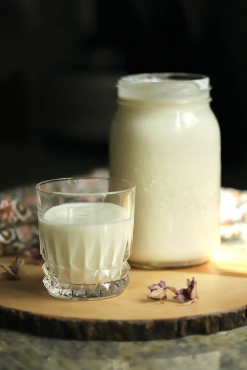RAW MILK